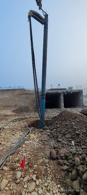 Pilotaje por compactación vibratoria de 1200 kg para mejorar el rendimiento del suelo a una alta frecuencia de 43 Hz